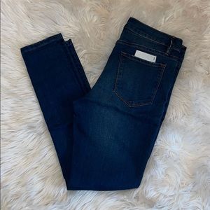 NWOT BDG Urban Outfitters Twig Mid Rise Jeans